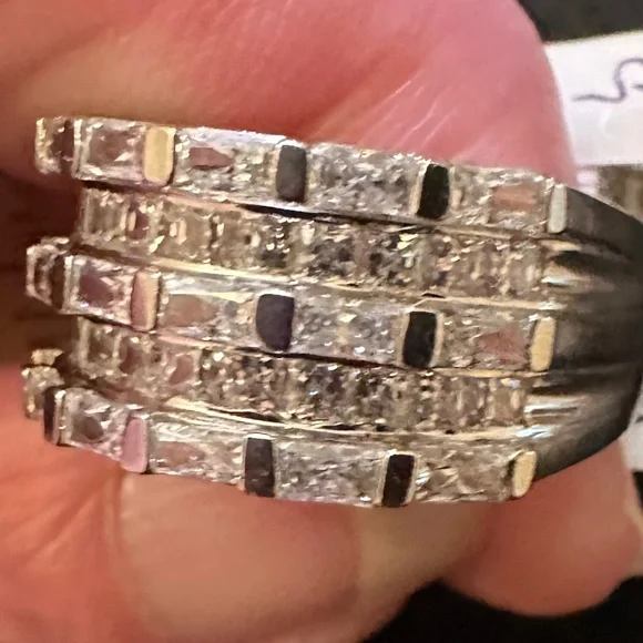 Victoria Wieck Absolute Sterling Silver Ring - Picture 2 of 8